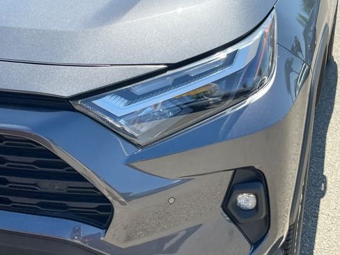 Used 2023 Toyota RAV4 XLE Premium FWD image 11