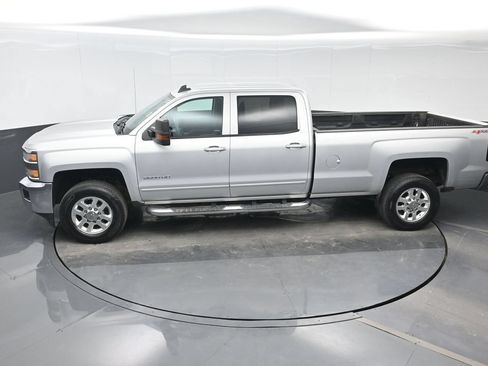 Used 2015 Chevrolet Silverado 2500 LT w/ LT Convenience Package AWD/4WD image 19