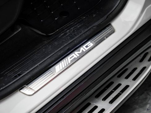 Used 2022 Mercedes-Benz GLS 63 AMG 4MATIC w/ Warmth & Comfort Package image 48