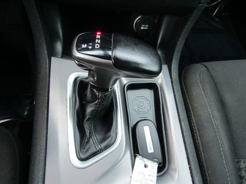 Used 2020 Dodge Charger Scat Pack RWD image 28