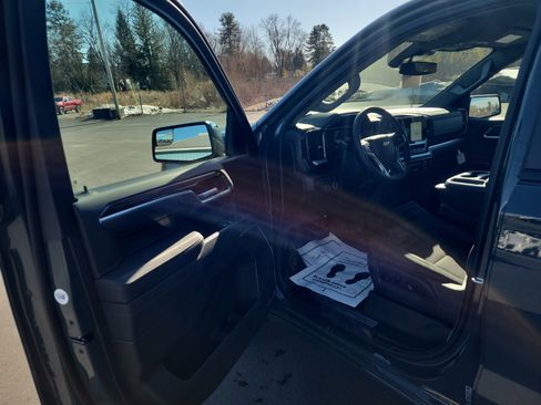 New 2026 Chevrolet Silverado 1500 LT image 10