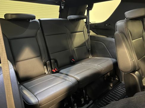 Used 2021 Chevrolet Tahoe Z71 image 38