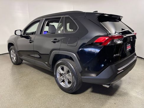 Certified 2025 Toyota RAV4 LE image 5