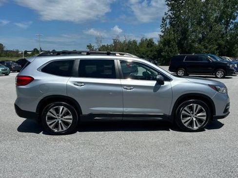 Used 2021 Subaru Ascent Limited w/ Technology Package AWD/4WD image 2