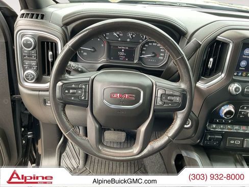 Used 2022 GMC Sierra 2500 AT4 w/ AT4 Preferred Package AWD/4WD image 12