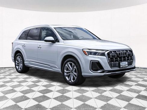 Used 2025 Audi Q7 3.0T Premium Plus AWD/4WD image 9