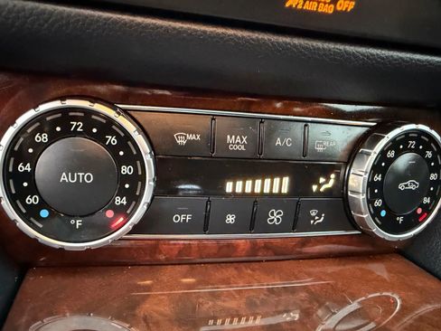 Used 2014 Mercedes-Benz CLS 550 4MATIC image 25