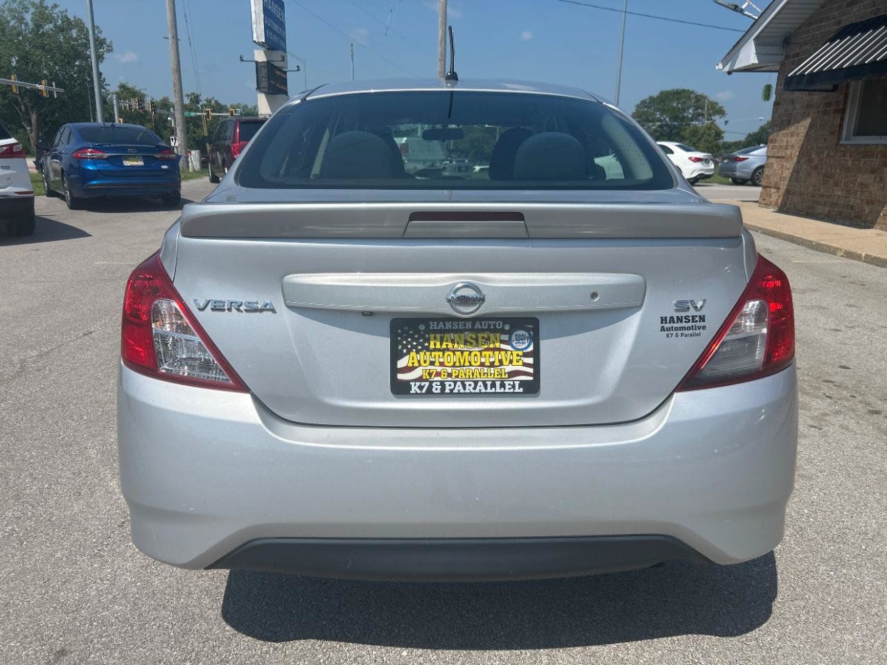 Used 2019 Nissan Versa SV FWD image 6
