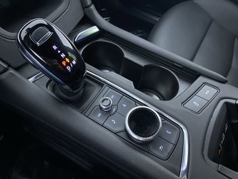 Certified 2023 Cadillac XT5 Premium Luxury image 7