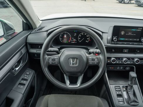 Used 2024 Honda CR-V EX image 24