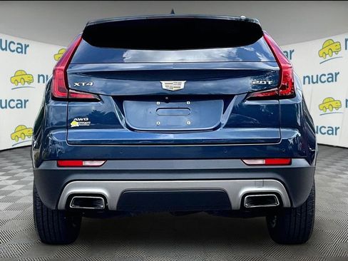 Used 2019 Cadillac XT4 Premium Luxury w/ Cold Weather Package AWD/4WD image 5