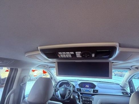 Used 2012 Honda Odyssey Touring image 19