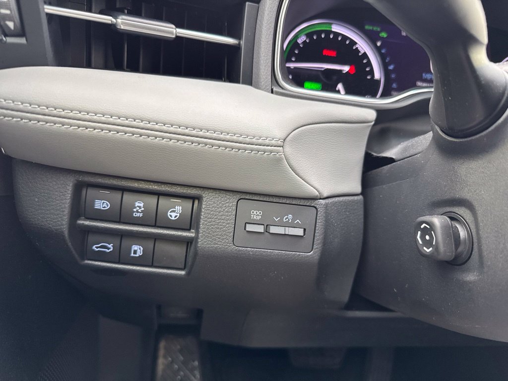 Used 2019 Toyota Avalon Limited w/ Carpet Mat Package FWD image 24