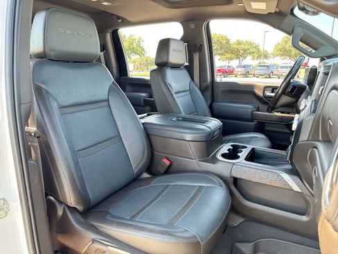 Used 2020 GMC Sierra 2500 Denali w/ Denali Ultimate Package AWD/4WD image 25