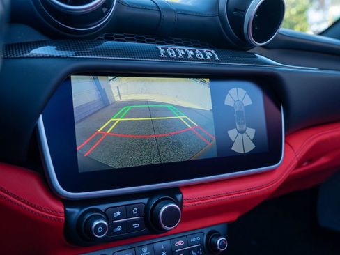 Certified 2022 Ferrari Portofino M image 44