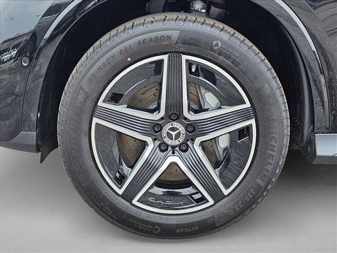 Certified 2026 Mercedes-Benz GLC 300 image 10