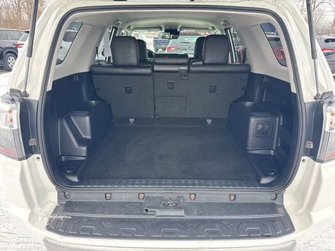 Used 2020 Toyota 4Runner TRD Off-Road Premium image 19