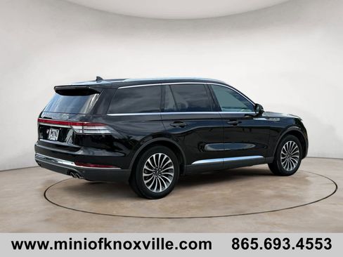Used 2023 Lincoln Aviator Reserve w/ Equipment Group 201A AWD/4WD image 3
