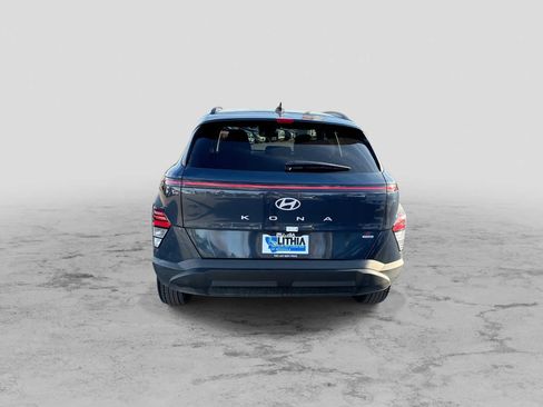 Used 2025 Hyundai Kona SEL image 7