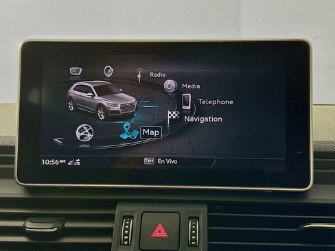 Used 2018 Audi Q5 2.0T Premium Plus w/ Premium Plus Package AWD/4WD image 18