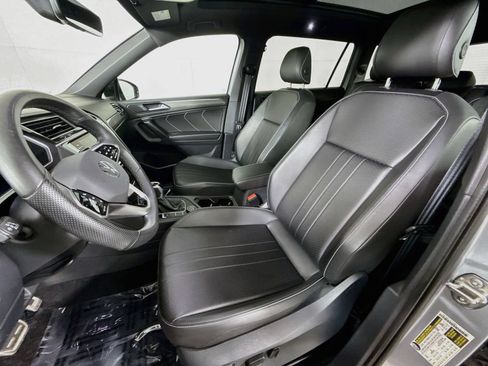 Certified 2024 Volkswagen Tiguan SE R-Line AWD/4WD image 5