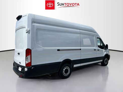 Used 2024 Ford Transit 250 148 High Roof Extended w/ Load Area Protection Package RWD image 4