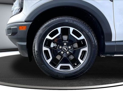 Used 2024 Ford Bronco Sport Outer Banks image 32