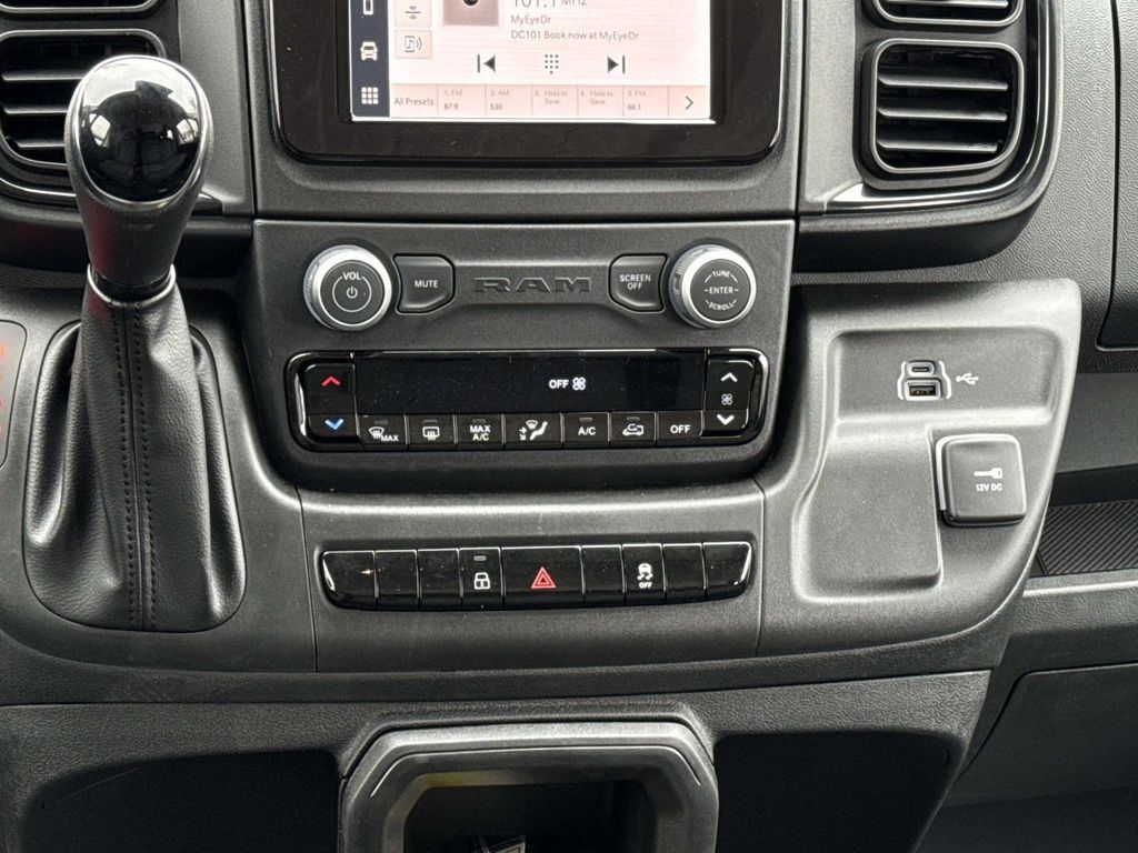 New 2026 RAM ProMaster 1500 w/ Convenience Group FWD image 18
