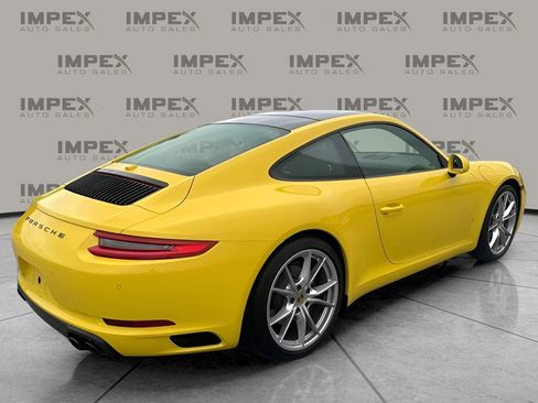 Used 2018 Porsche 911 Carrera image 5