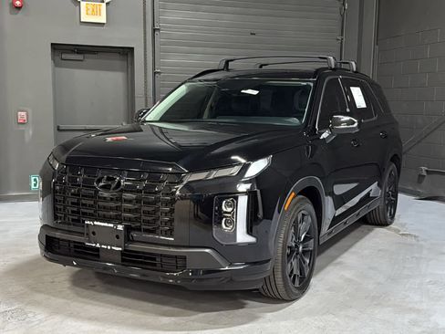 Used 2025 Hyundai Palisade XRT AWD/4WD image 3