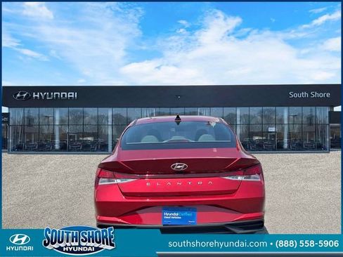 Certified 2023 Hyundai Elantra SEL w/ Convenience Package FWD image 7