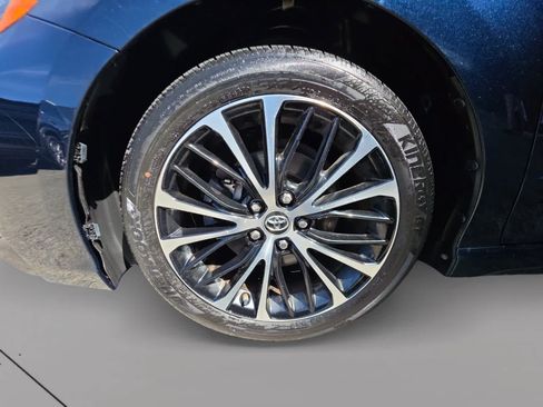 Used 2018 Toyota Camry SE w/ Audio Package FWD image 19