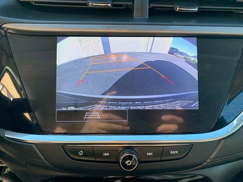 Used 2023 Buick Encore GX Select w/ Safety Package II image 27