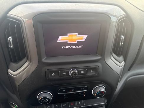 Used 2022 Chevrolet Silverado 1500 Custom AWD/4WD image 12