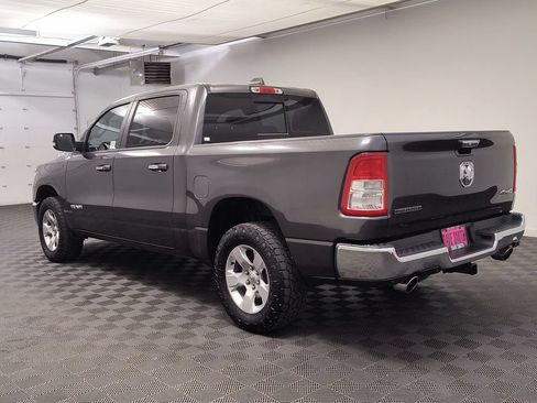 Used 2019 RAM 1500 Big Horn AWD/4WD image 3