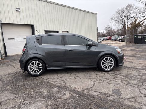 Used 2019 Chevrolet Sonic LT w/ LPO, Performance Package image 6