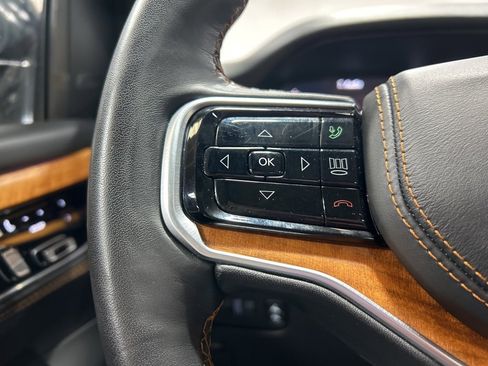 Certified 2024 Jeep Grand Wagoneer L Series III image 45