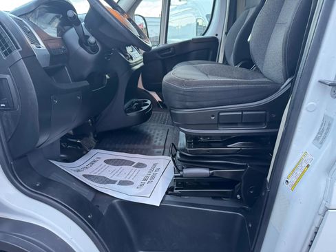 Used 2016 RAM ProMaster 1500 w/ Premium Appearance Group FWD image 39