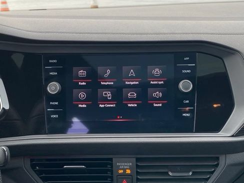 Used 2023 Volkswagen Jetta GLI Autobahn FWD image 10