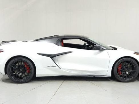 New 2026 Chevrolet Corvette Z06 w/ Battery Protection Package image 6