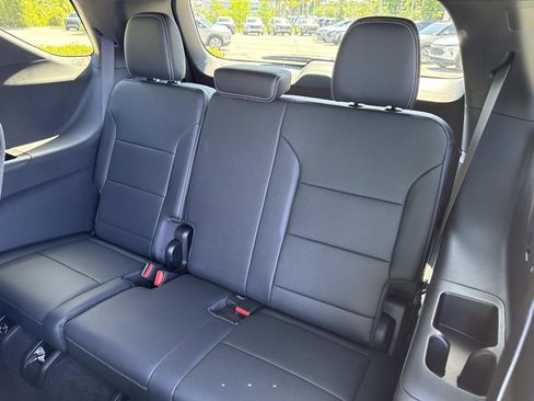 New 2026 Chevrolet Traverse LT w/ Midnight/Sport Edition FWD image 12