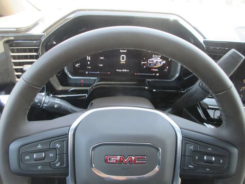 New 2026 GMC Sierra 2500 SLE AWD/4WD image 18