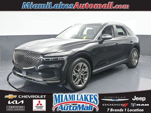 Used 2022 Genesis GV70 2.5T w/ Select Package image 1