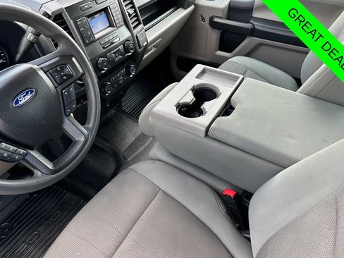 Used 2022 Ford F250 XL w/ Power Equipment Group RWD image 10