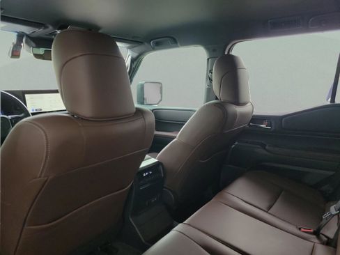 Certified 2024 Toyota Land Cruiser image 25