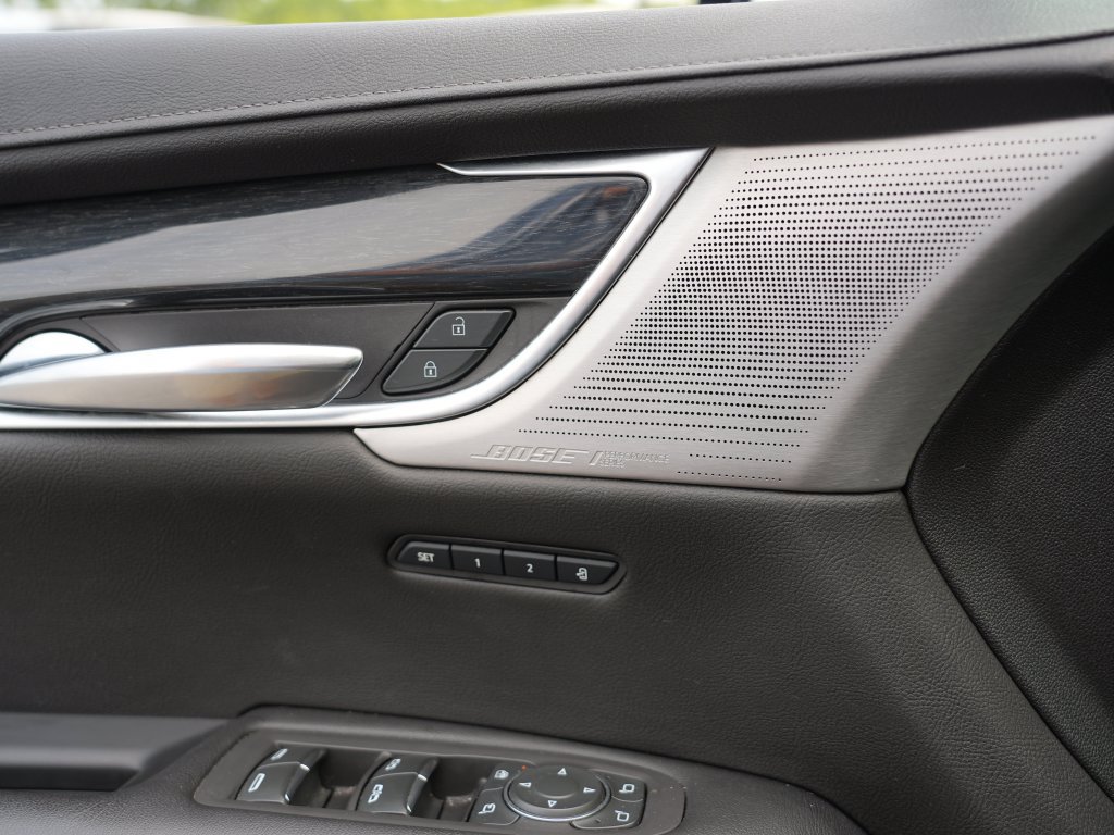 Used 2020 Cadillac XT5 Premium Luxury AWD/4WD image 18