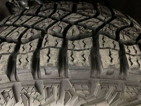 Used 2024 Chevrolet Colorado ZR2 w/ Safety Package image 17