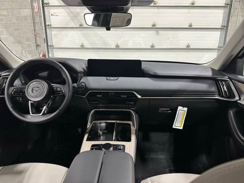 New 2026 MAZDA CX-90 Plug-In Hybrid w/ Preferred image 18