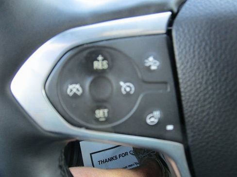 Used 2023 Chevrolet Traverse LT w/ LPO, Floor Liner Package image 33