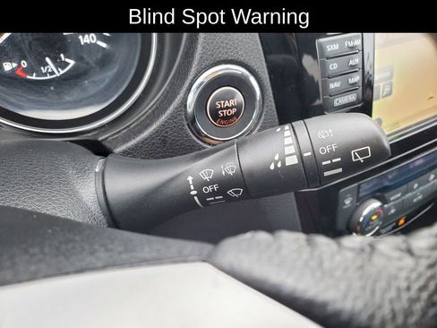 Used 2015 Nissan Rogue SL w/ SL Premium Package image 21